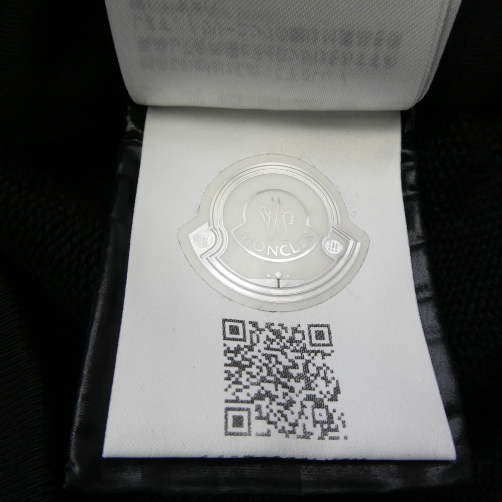 MONCLER モンクレール H10918G00009 809KR モンクレールジャパンタグ MAGLIA CON CAPPUCCIO マグリア コン カプチーオ ダウン切替 ジップアップ パーカー フーディ ブラック系 L【中古】