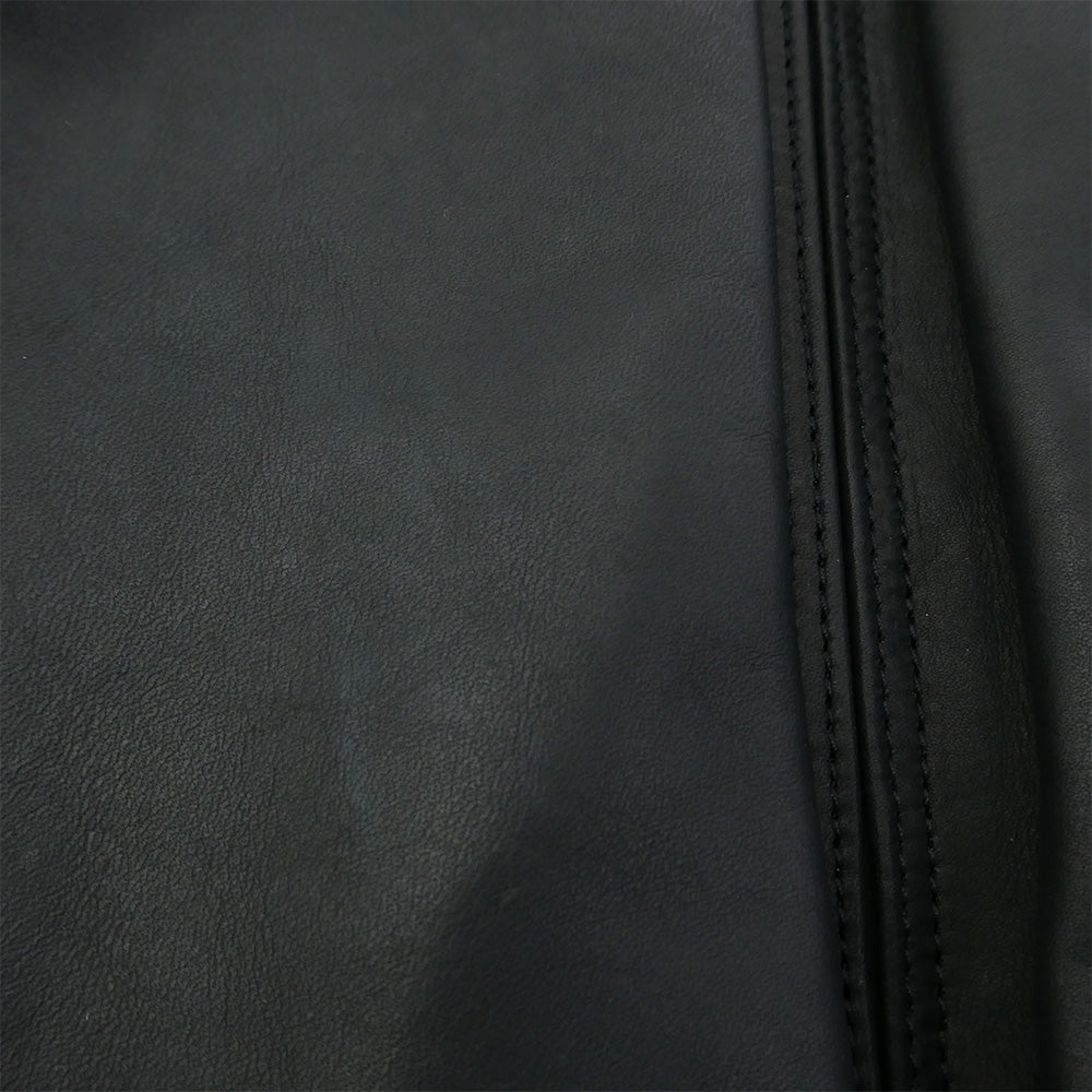 ISAMUKATAYAMA BACKLASH イサムカタヤマバックラッシュ 256-02 japan steer leather ジャパンステア レザー 裏地キルティング ショルダー ヘルメットバッグ ブラック系【中古】