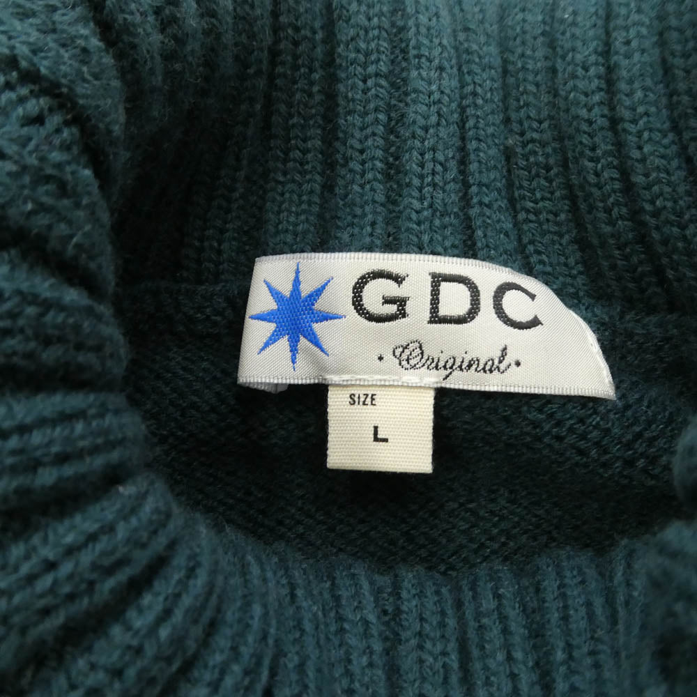 GDC ジーディーシー grandcanyon 袖ロゴ タートルネック ニット グリーン系 L【中古】