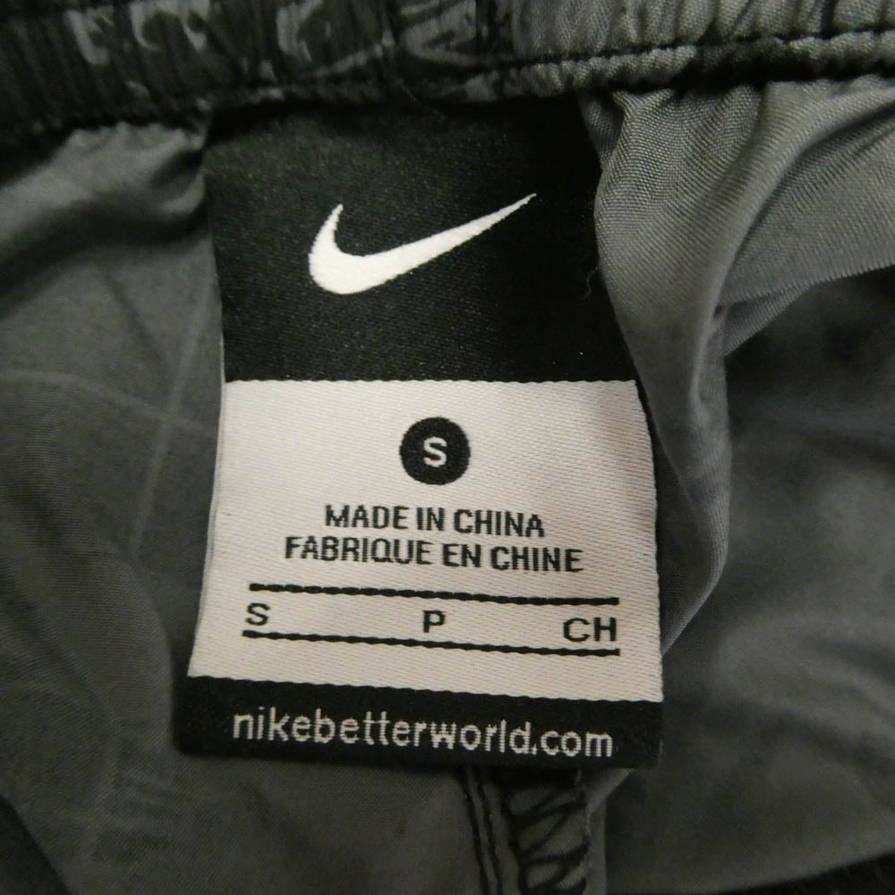 NIKE ナイキ 15AW 789527-012 × F.C.Real Bristol レアルブリストル FIVE WARM UP SHORTS ラバーワッペン 総柄 ナイロン ショーツ ハーフパンツ ブラック系 グレー系 S【中古】
