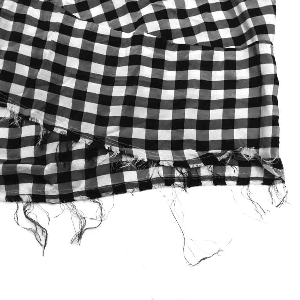 tricot COMME des GARCONS トリココムデギャルソン TJ-S026　 AD2003 レーヨン ギンガムチェック フリンジ ラップ 巻き スカート ブラック系 ホワイト系 M【中古】
