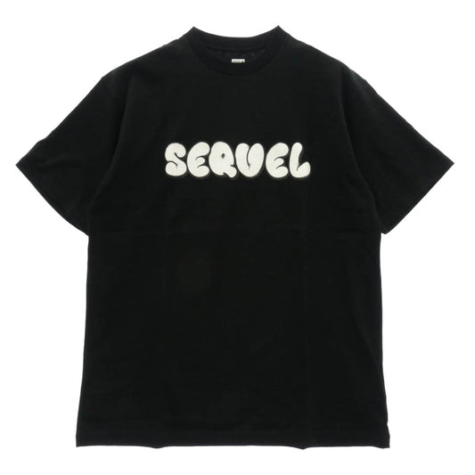 SEQUEL シークエル 25SS SQ-25SS-ST-10 LOGO T-SHIRT ロゴ 半袖 Tシャツ ブラック系 XL【極上美品】【中古】