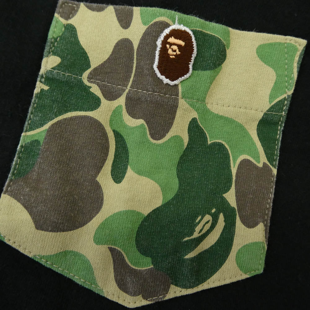 A BATHING APE アベイシングエイプ カモフラポケット フェイスパッチ 半袖 Tシャツ ブラック系 M【中古】