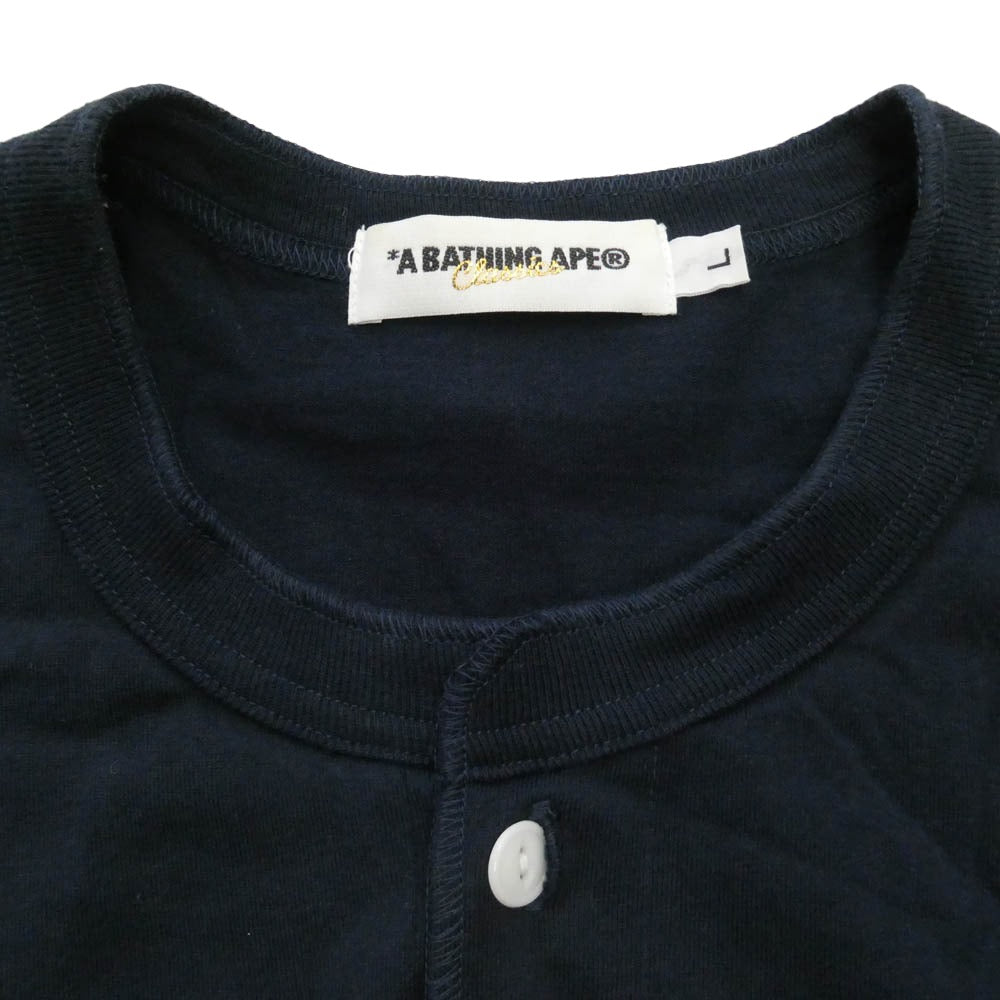 A BATHING APE アベイシングエイプ 猿カモフェイスパッチ ヘンリーネック 半袖 Tシャツ ネイビー系 L【中古】