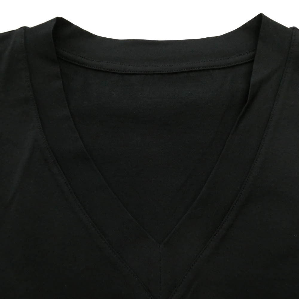 1piu1uguale3 ウノピュウノウグァーレトレ MRT240 COT306 本ライン 折り鶴ロゴ Vネック 半袖 Tシャツ カットソー ブラック系 L Ⅴ【中古】