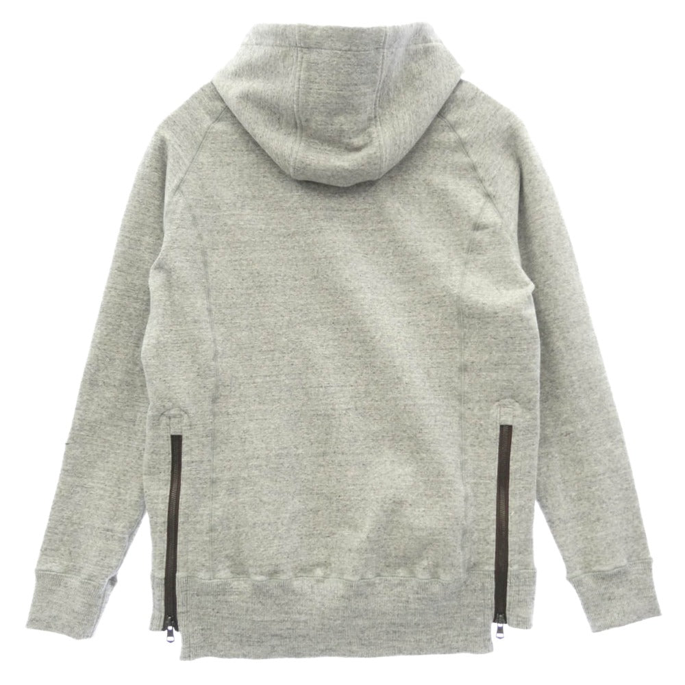 1piu1uguale3 ウノピュウノウグァーレトレ CM056 MN02 CLASSIC SWEAT SIDE ZIP PO ロゴワッペン ストレッチ クラシック スウェット サイドジップ プルオーバー パーカー フーディー グレー系 3【中古】
