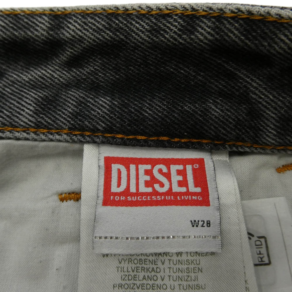 DIESEL ディーゼル A06925007F6 Relaxed Jeans ローウエスト 1996 D-Sire ワイド ストレート ジーンズ ダメージ加工 バギーデニムパンツ グレー系【中古】