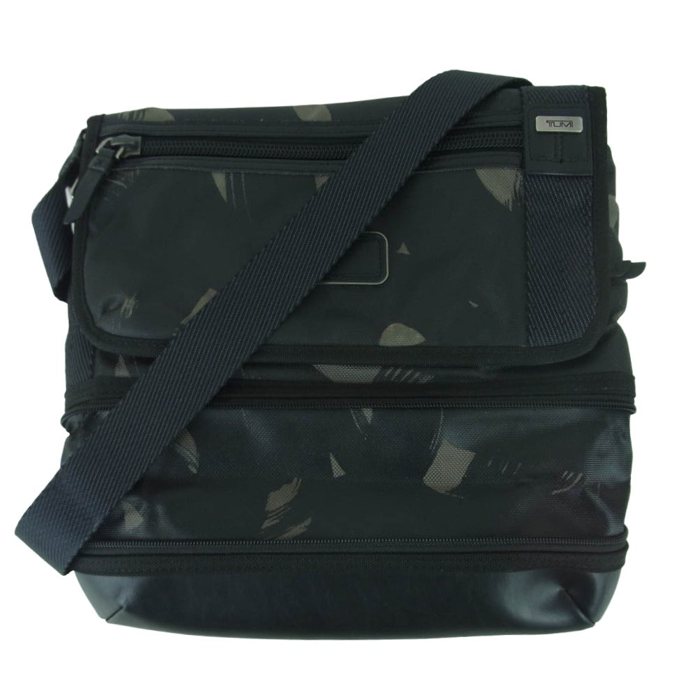TUMI トゥミ 222371SCP2 ALPHA BRAVO Beale Crossbody アルファブラボー ナイロン ショルダー バッグ ブラック系 グレー系【中古】