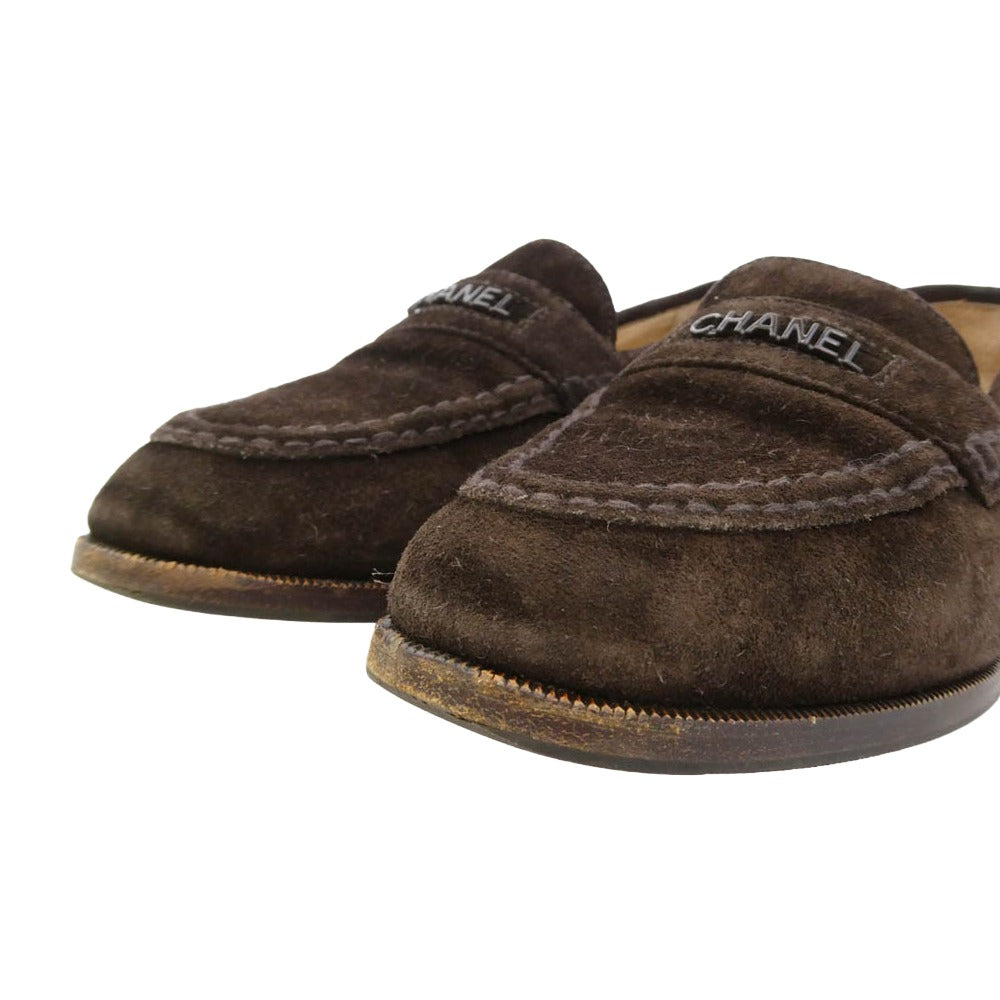 CHANEL シャネル ロゴ スエード ローファー ダークブラウン系 38.5【中古】