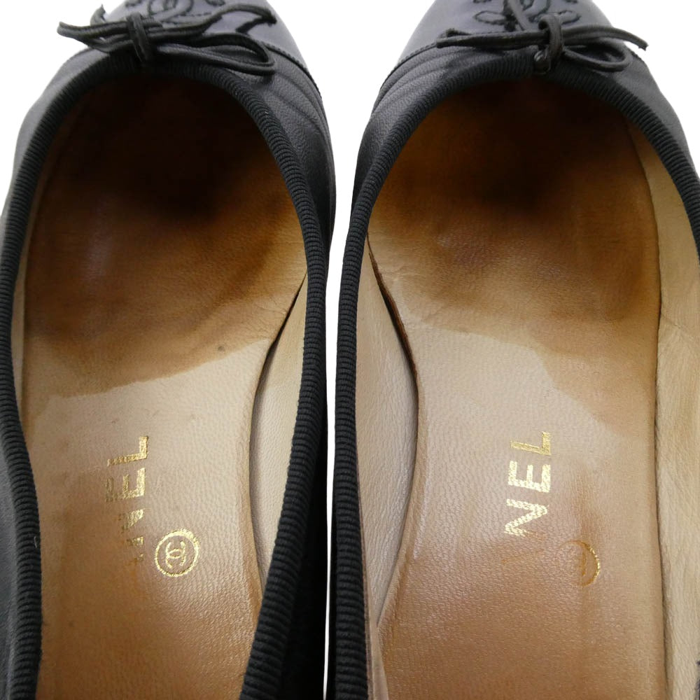 CHANEL シャネル ココマーク リボン フラット パンプス バレエシューズ ブラック系 38.5【中古】