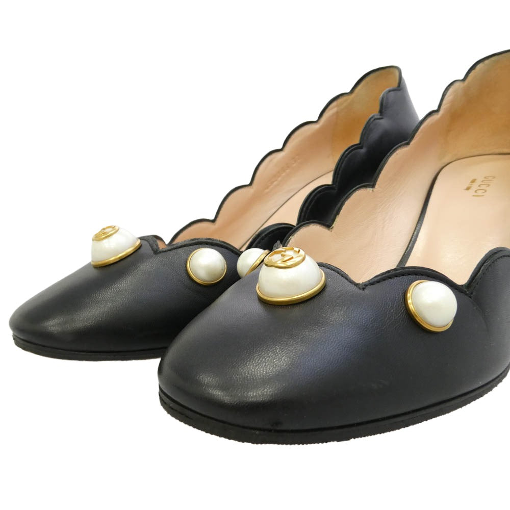 GUCCI グッチ 432066 インターロッキングG フェイクパール レザー ヒール パンプス ブラック系 37【中古】