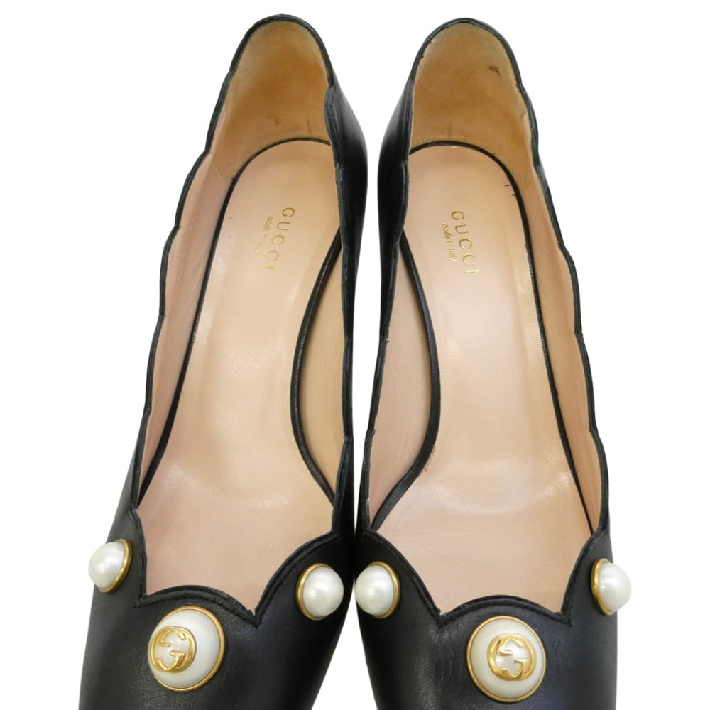 GUCCI グッチ 432066 インターロッキングG フェイクパール レザー ヒール パンプス ブラック系 37【中古】