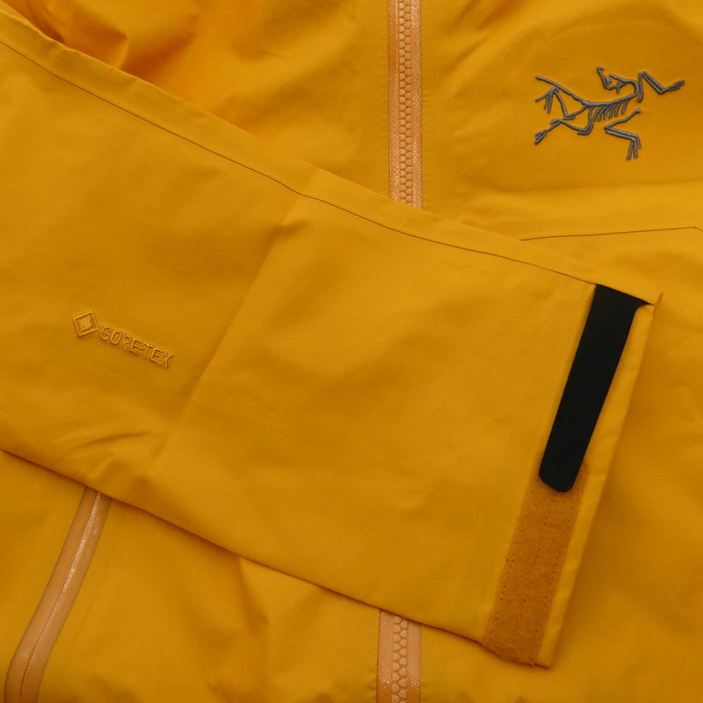 ARC'TERYX アークテリクス 23SS X000007584 Beta Jacket M ベータ ジャケット ゴアテックス ジップアップ ナイロンジャケット イエロー系 XS【新古品】【未使用】【中古】