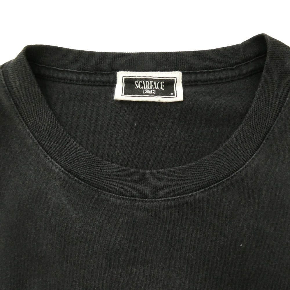 KITH キス 25AW KHM034171 × Scarface スカーフェイス Film Poster Tee ヴィンテージ加工 フィルム ポスター プリント Tシャツ 半袖カットソー ブラック系 M【中古】