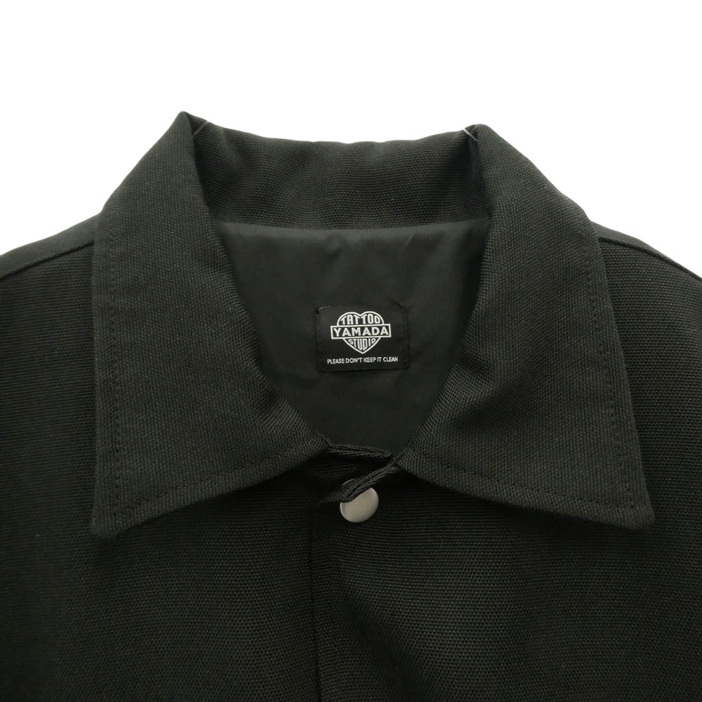 タトゥースタジオヤマダ POLYESTER OXFORD COACH JACKET ポリエステル オックスフォード コーチジャケット ブラック系 M【中古】