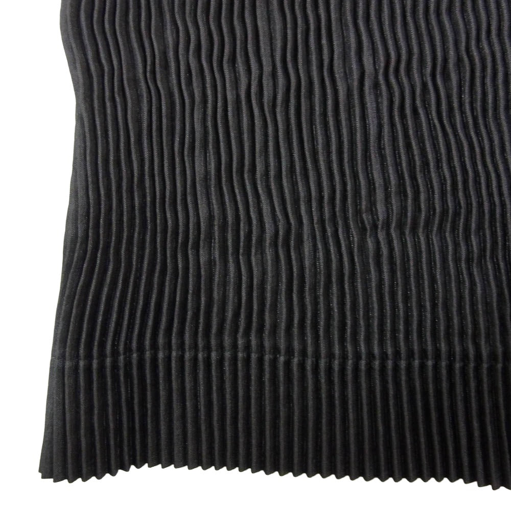 ISSEY MIYAKE イッセイミヤケ im product アイムプロダクト プリーツ加工 エプロン ブラック系 サイズ表記無【中古】