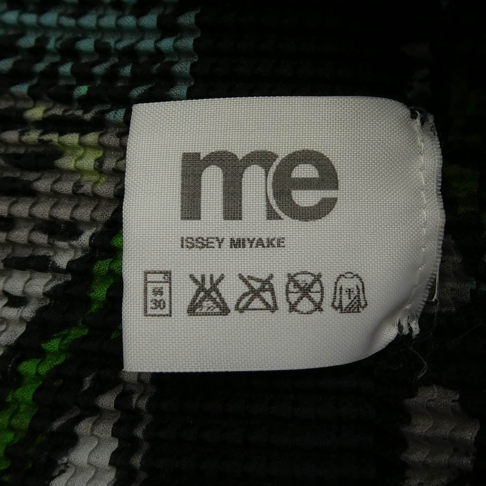 ISSEY MIYAKE イッセイミヤケ MI31FJ141 me ミー ボックスプリーツ 総柄 ボトルネック カットソー 長袖 ブラック ブラック系 FREE【中古】
