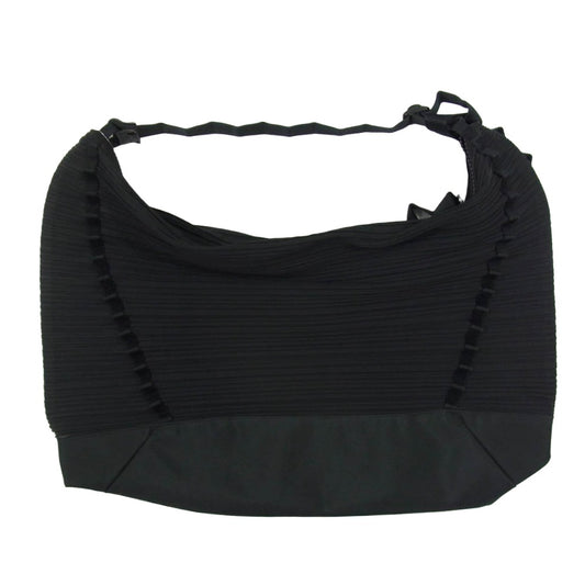 PLEATS PLEASE プリーツプリーズ イッセイミヤケ PP24-AG412 プリーツ加工 ナイロン ショルダー バッグ ブラック系【中古】