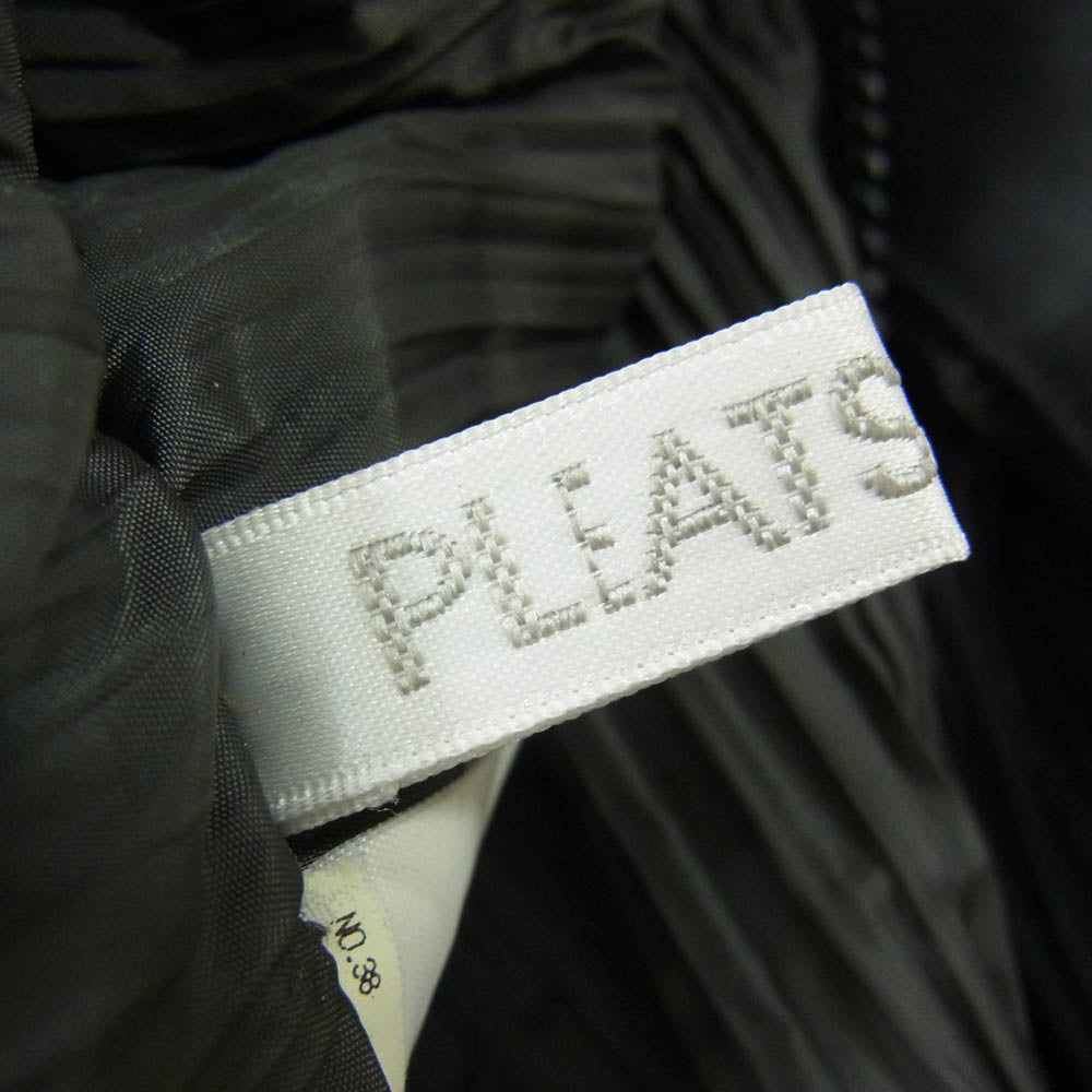 PLEATS PLEASE プリーツプリーズ イッセイミヤケ PP24-AG412 プリーツ加工 ナイロン ショルダー バッグ ブラック系【中古】