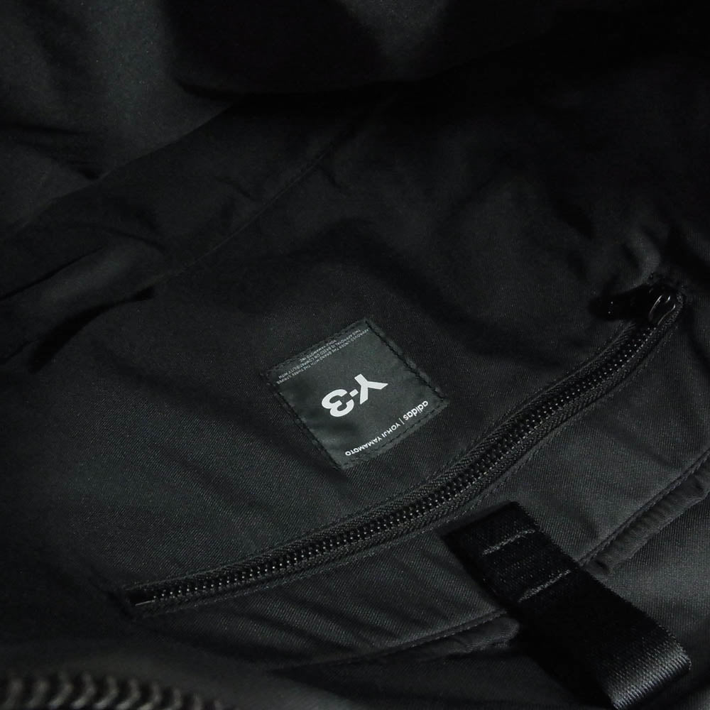 Y-3 Yohji Yamamoto ワイスリー ヨウジヤマモト NEIGHBORHOOD ネイバーフッド 26SS JX0054 × NEIGHBORHOOD ネイバーフッド NBHD PADDED BAG ロゴプリント ヘルメット バッグ ブラック系【極上美品】【中古】