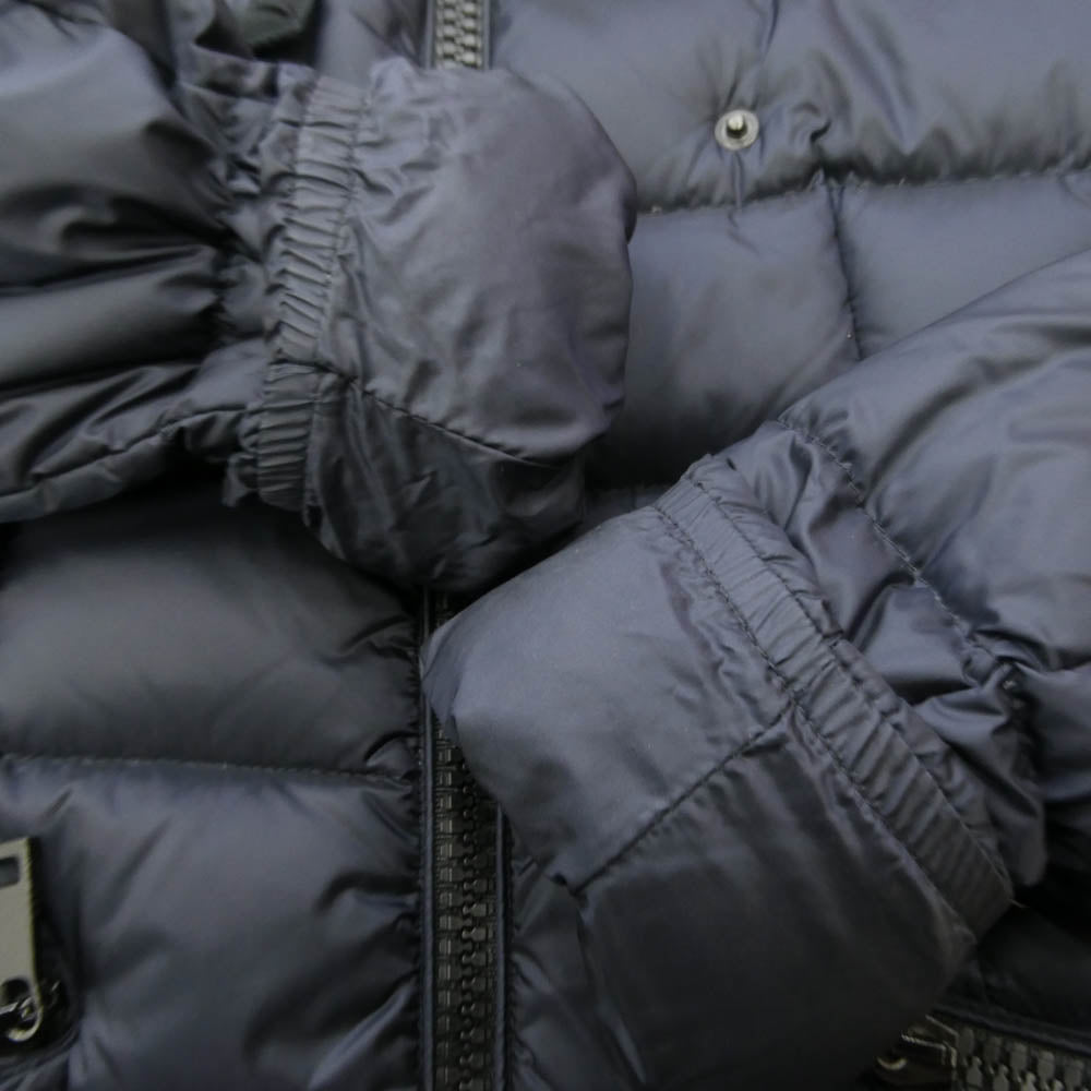 MONCLER モンクレール A20934539005 53689 CHEVERNY シュヴェルニー フーディー ダウンジャケット ネイビー系【中古】