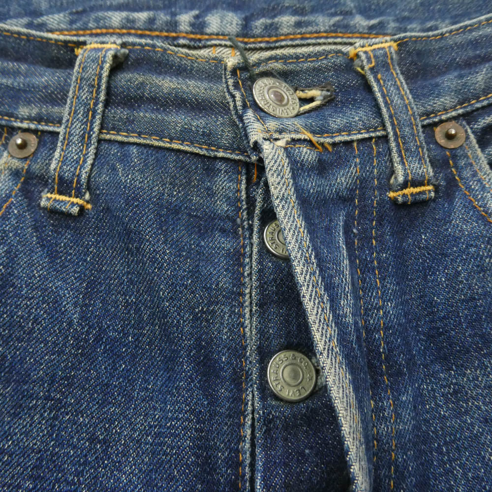 Levi's リーバイス 501 VINTAGE ヴィンテージ 60s 501 BIG E 初期 ボタン裏刻印16 Vステッチ 両面不均等V デニム パンツ インディゴブルー系 実寸W29【中古】