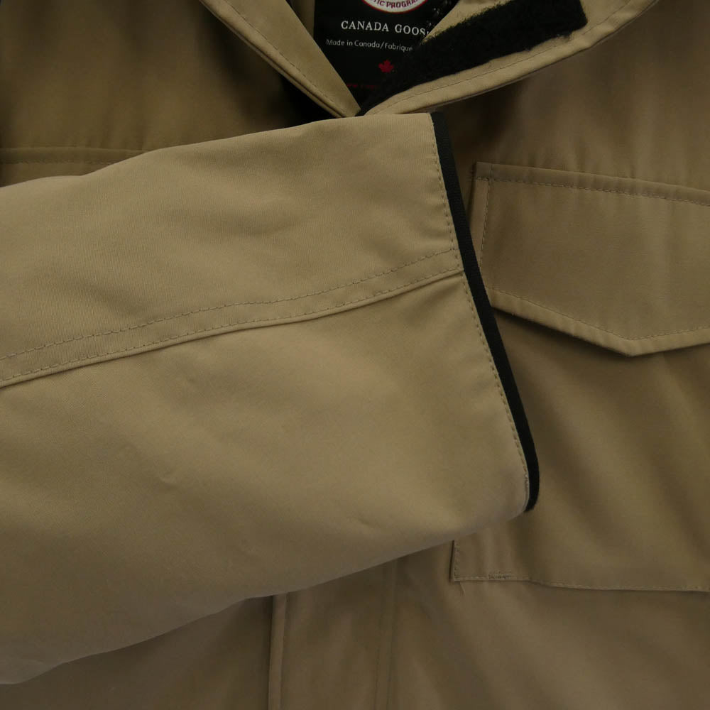 CANADA GOOSE カナダグース 4078JM KAMLOOPS DOWN JACKET カムループス ダウン ジャケット ベージュ系 M【中古】