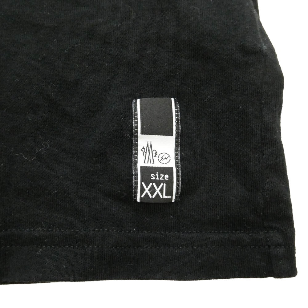 MONCLER モンクレール FRAGMENT DESIGN フラグメントデザイン 18AW D209U8039850 × FRAGMENT HIROSHI FUJIWARA MAGLIA T-SHIRT 藤原ヒロシ フラグメント 半袖 Tシャツ ブラック系 7【中古】