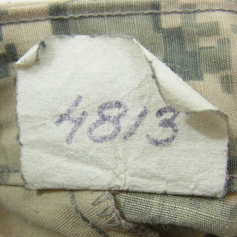 米軍 00s 米軍 迷彩 デジタルカモ ACUカモ ミリタリー パンツ カーキ系 M【中古】