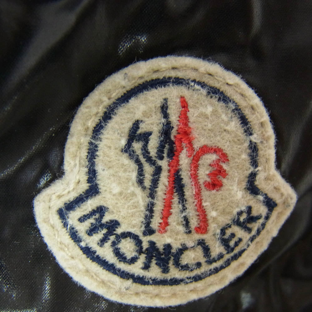 MONCLER モンクレール B20914036605 MAYA マヤ ダウンジャケット ブラック系 1【中古】