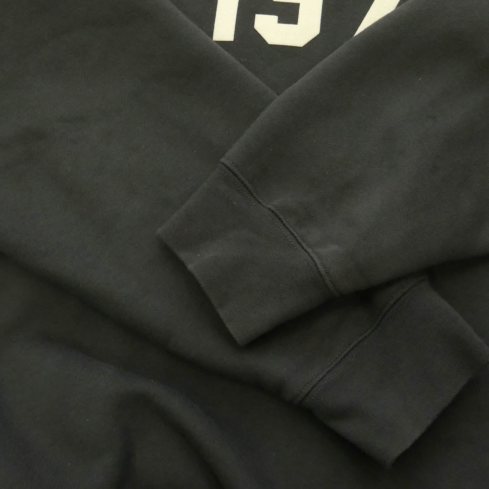 FEAR OF GOD フィアオブゴッド ESSENTIALS 1977 トレーナー スウェット グレー系 M【中古】