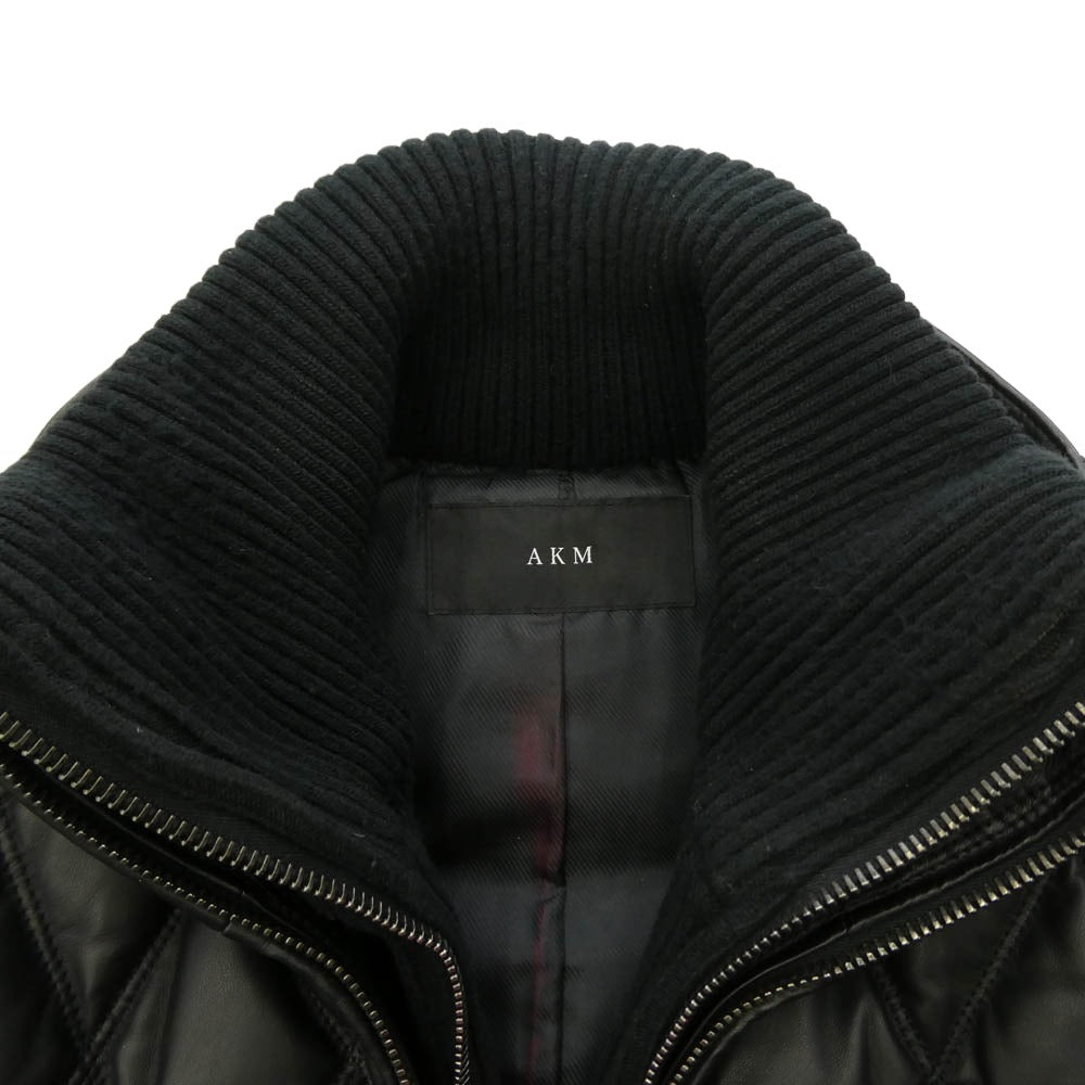 AKM エイケイエム B150 ニットレイヤード ラムレザー ダイヤキルティング ブルゾン ジャケット ブラック系 M【中古】