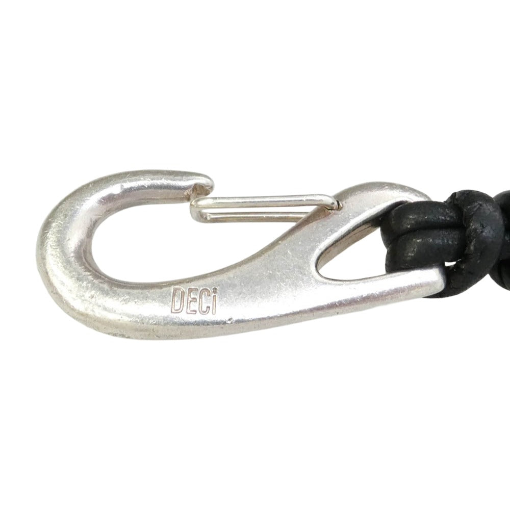 デシ Carabiner Macrame Keychain カラビナ マクラメ キーチェーン アクセサリー キーループ ブラック系 シルバー系【中古】