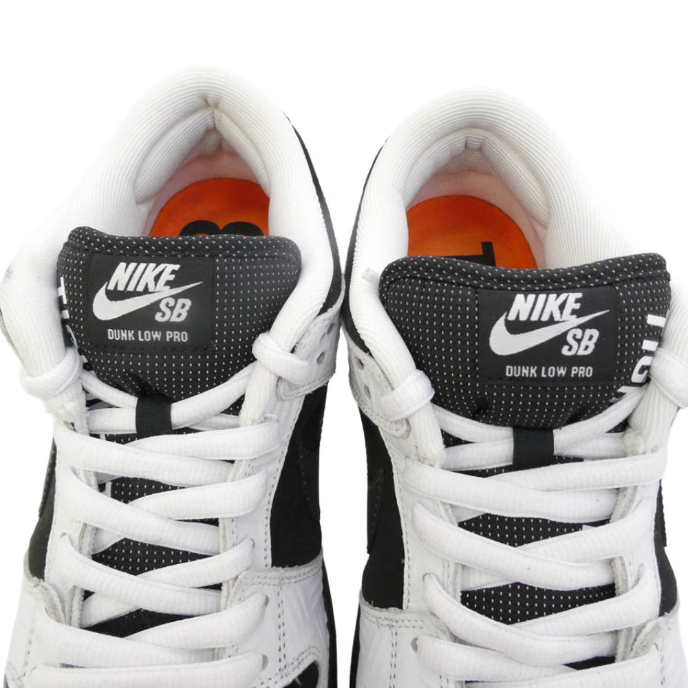 NIKE ナイキ FD2629-100 × TIGHTBOOTH SB Dunk Low Pro QS Black and White タイトブース SB ダンク ロー プロ QS ブラック アンド ホワイト ローカットスニーカー ブラック系 ホワイト系 27.5cm【中古】
