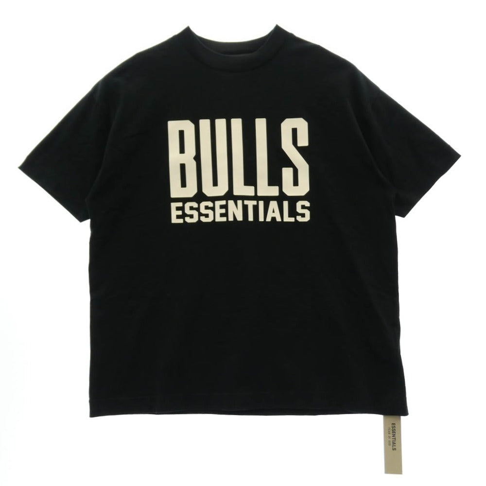 FEAR OF GOD フィアオブゴッド ESSENTIALS エッセンシャルズ NBA Bulls Tee シカゴ ブルズ プリント クルーネック 半袖 Tシャツ ブラック系 S【中古】 FEAR OF GOD フィアオブゴッド ESSENTIALS エッセンシャルズ NBA Bulls