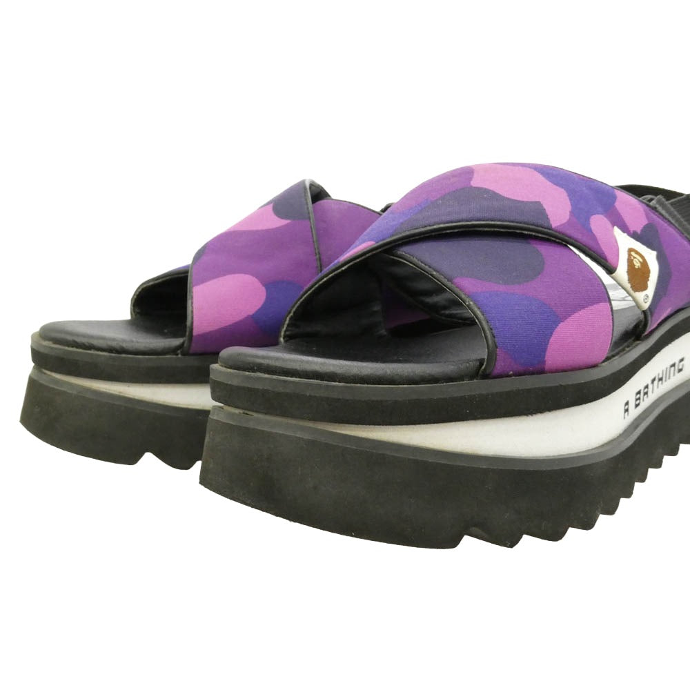A BATHING APE アベイシングエイプ COLOR CAMO PLATFORM SANDALS カラーカモ プラットフォーム 厚底 シャークソール ストラップ サンダル パープル系 不明【中古】