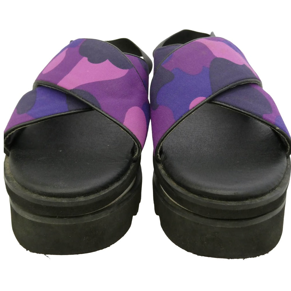 A BATHING APE アベイシングエイプ COLOR CAMO PLATFORM SANDALS カラーカモ プラットフォーム 厚底 シャークソール ストラップ サンダル パープル系 不明【中古】