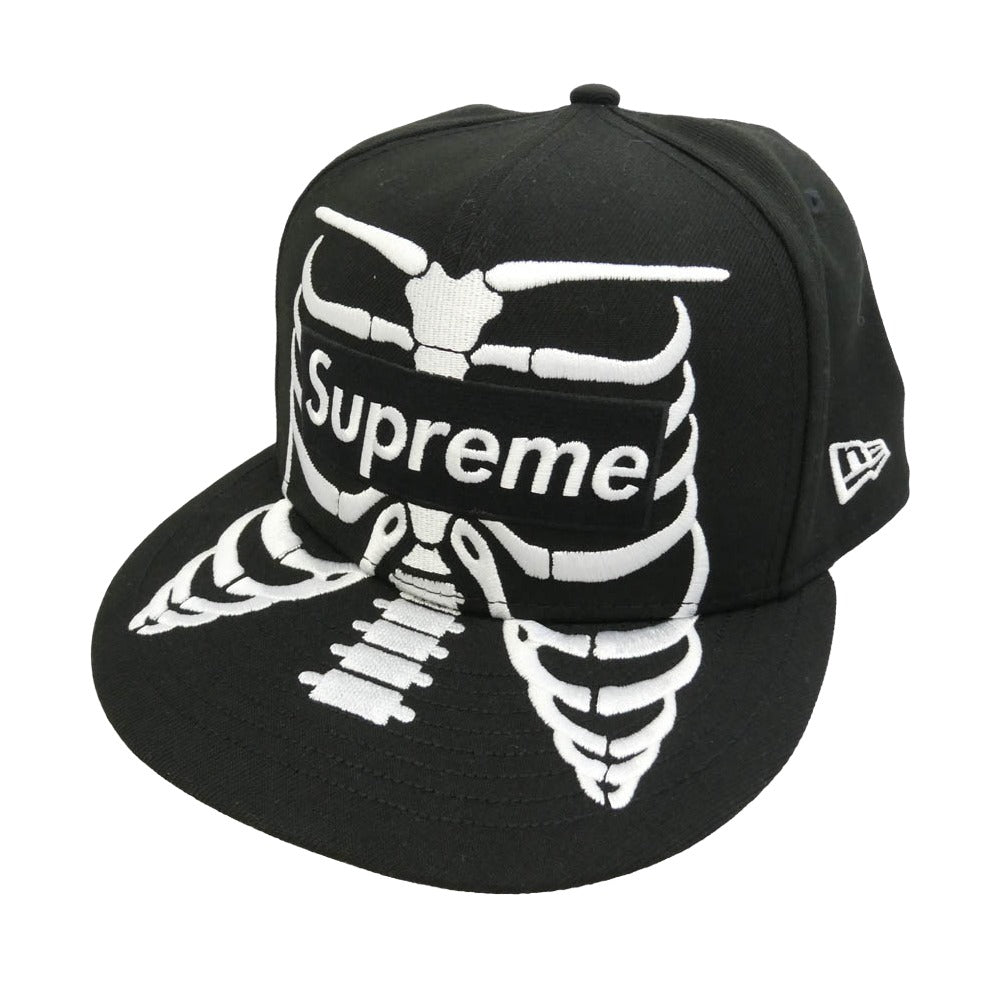 Supreme シュプリーム NEW ERA ニューエラ 25SS × NEW ERA Bones Box Logo ニューエラ ボーンズ ボックス ロゴ キャップ 帽子 ブラック系 60.6cm【極上美品】【中古】