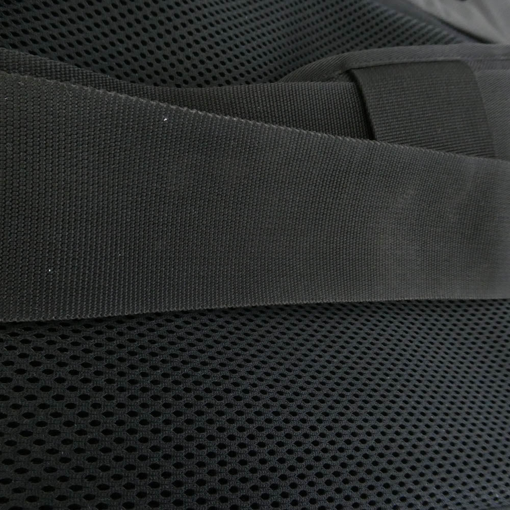 バッグジャック Next Level Messenger M Black Body waxed オイルド メッセンジャー バッグ カーキ系【中古】