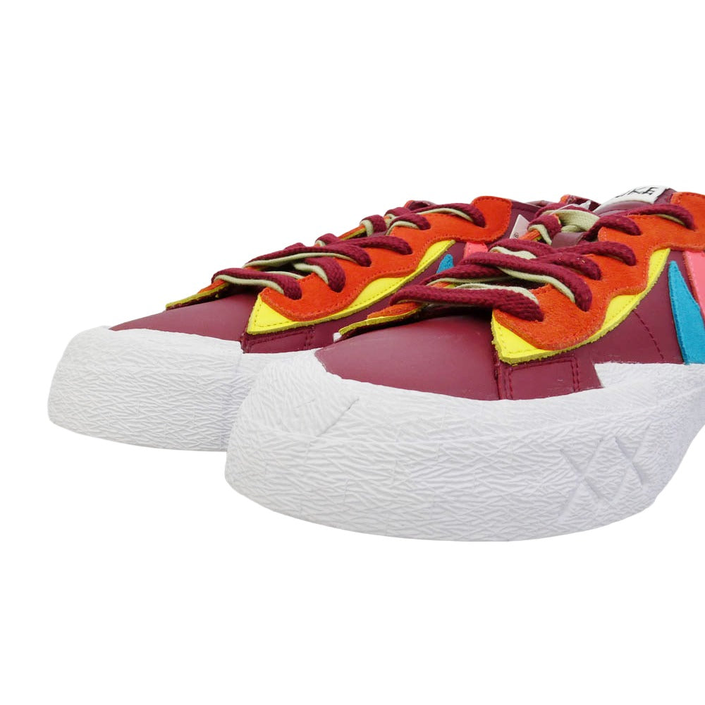 靴/シューズ NIKE Blazer Low Team Red”サカイ × カウズ × ナイキ