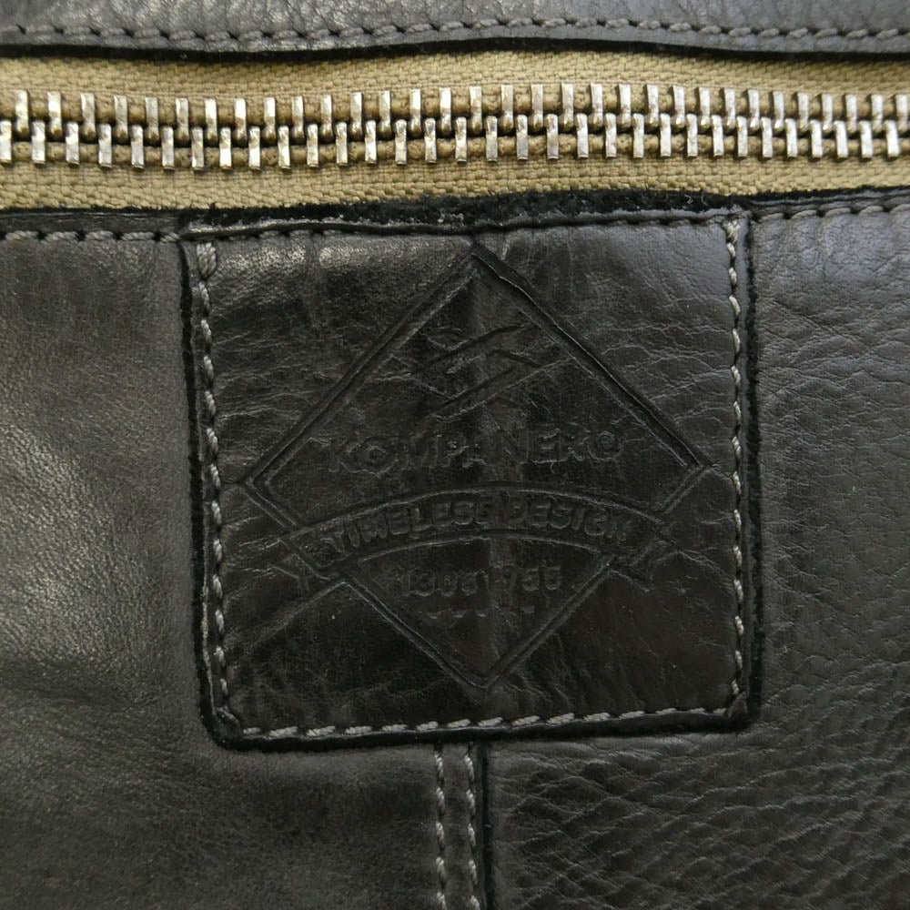 #REF! B5522 GENUINE LEATHER SHOULDER BAG 本革 レザー ショルダーバッグ ブラック系【中古】