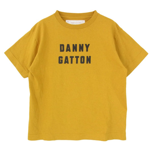ネセサリーオアアンネセサリー DANNY GATTON Tshirt ダニー ガットン Tシャツ イエロー系 M【中古】
