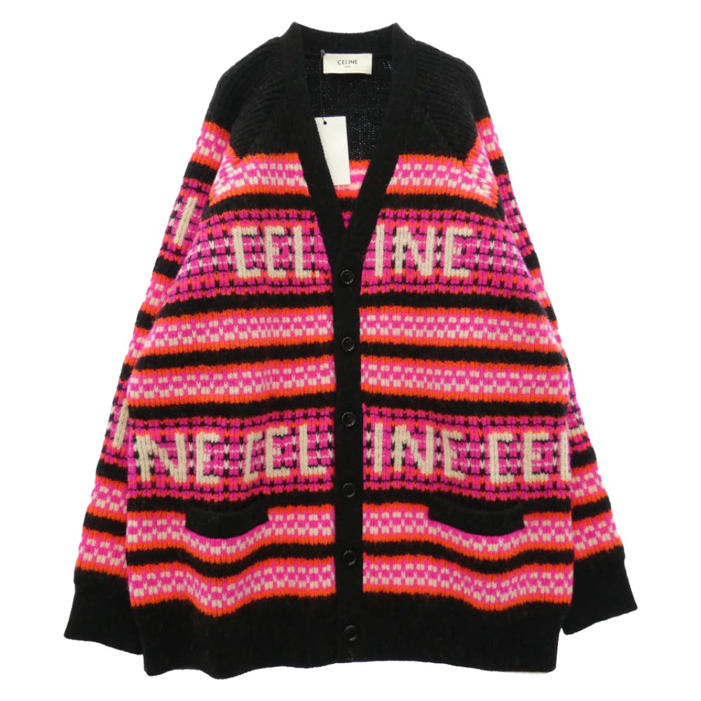 CELINE セリーヌ 23SS 2Q623206T Vシェイプトラッカー ピズモ