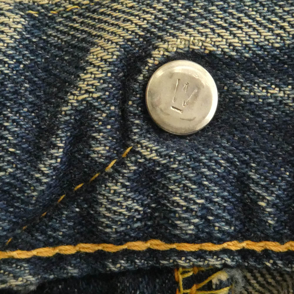 Levi's リーバイス 501XX 60s ボタン裏W刻印 両面Rタブ サークルR センターオフセット デニム パンツ ブルー系 不明【中古】