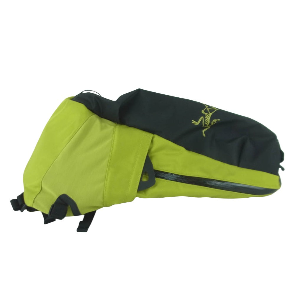 ARC'TERYX アークテリクス X000007489 2023年製 Arro 16 BackPack アロー16 バックパック リュック バッグ ブラック系 イエロー系 Lampyre One Size【極上美品】【中古】