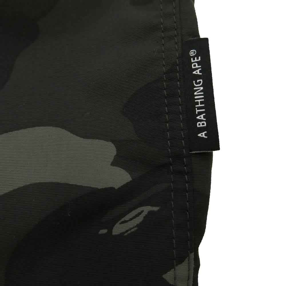 A BATHING APE アベイシングエイプ X BLACK EYE PATCH COLOR CAMO SNOWBOARD JACKET ブラックアイパッチ カモ柄 スノーボードジャケット マウンテン ジャケット ダークグレー系 M【中古】