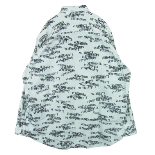 VETEMENTS ヴェトモン 22SS UE63SH161W スタンプロゴ 総柄 長袖 オーバーサイズ シャツ ホワイト系 ブラック系 S【中古】