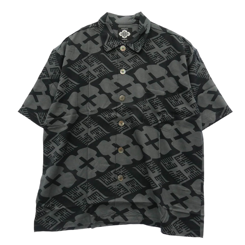 バッズプール × GAKKIN ガッキン 花罰 総柄 × 麻 PATTERN S/S Shirt シャツ 半袖 ブラック系 グレー系 M【極上美品】【中古】
