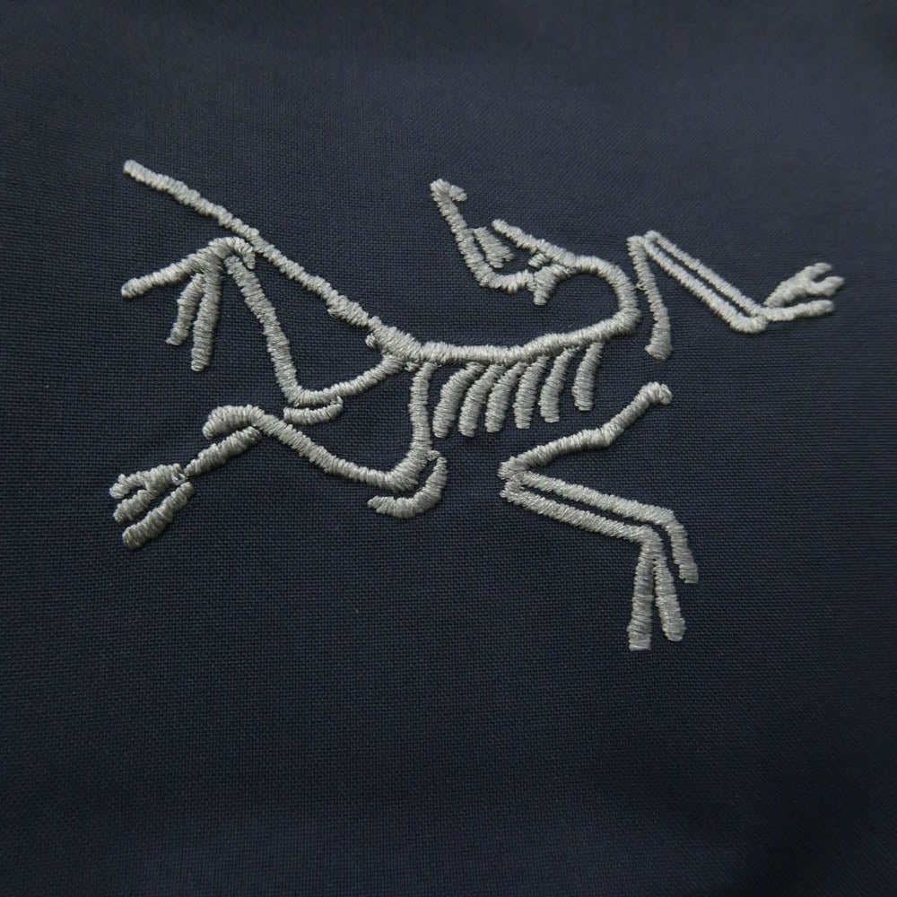 ARC'TERYX アークテリクス X00000772601 Beta Jacket ベータ ジャケット ハードシェル レインジャケット 刺繍ロゴ ダークネイビー系 XL【美品】【中古】