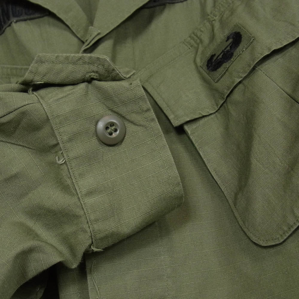 アメリカ軍 8405-935-4712 60s ヴィンテージ ワッペン付き Jungle Coat ジャングル ファティーグ コート ジャケット カーキ系 L【中古】